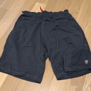 Lululemon Mens XL Jersey Drawstring Gym Shorts Gray 4 Way Stretch w/ Pockets